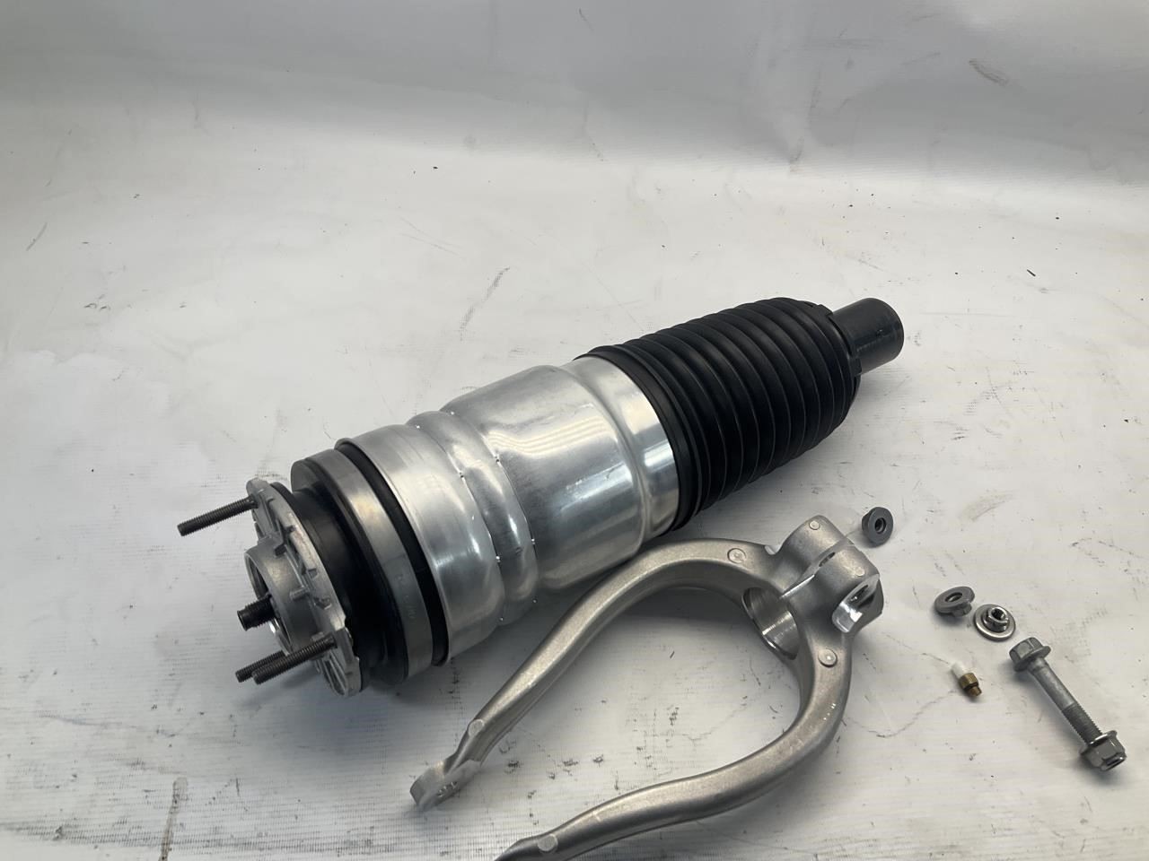 23-25 Maserati GranTurismo M189 Front Left Driver Strut Shock Absorber Q