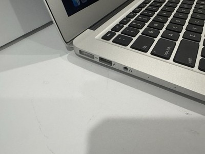 Apple MacBook Air 13.3