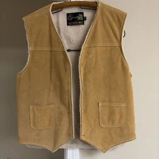 Vintage Sears “The Leather Shop” Men’s Suede Leather Sherpa Lined Vest Size XLT