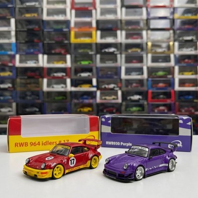 Model Model 1:64 RWB 964 Red RWB 930 Purple Idlers #17 Diecast Acrylic Box