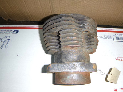 O.E.M. HARLEY DAVIDSON SHOVELHEAD 80'' REAR CYLINDER 16587-78 L1978-1985
