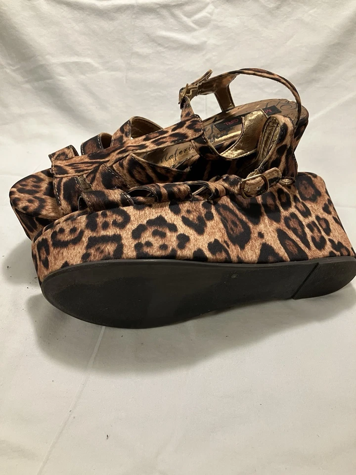 Material Girl Leopard Print Platform Sandals - Imagem 4 de 4
