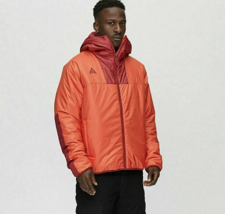 Nike ACG Primaloft Hooded Puffa Jacket Size Small With Tag CD7650 