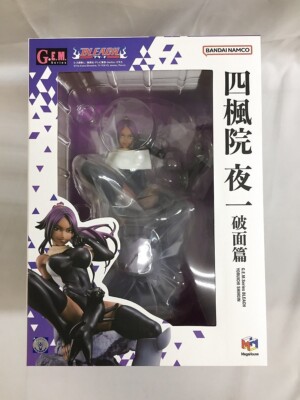 BLEACH Yoruichi Shihouin Figure MegaHouse G.E.M. Series 200mm