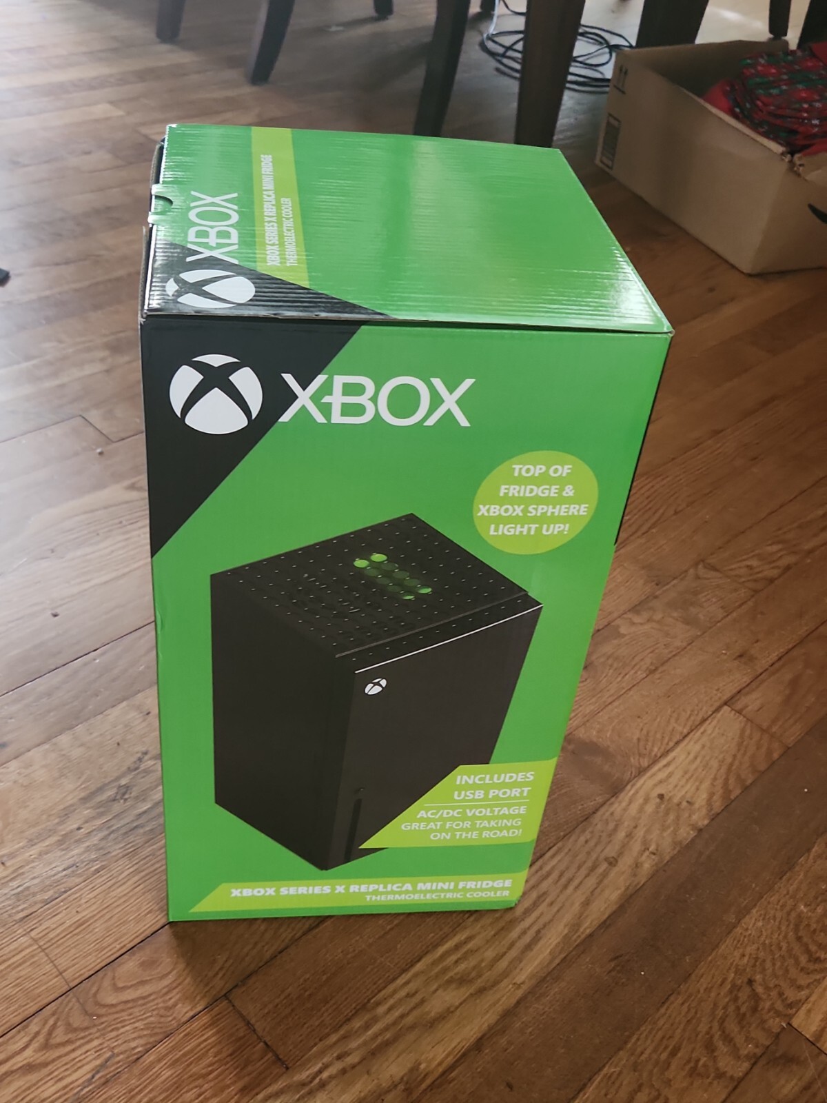 Xbox Series X Replica Mini Fridge Limited Edition NEW Excellent Condition-image