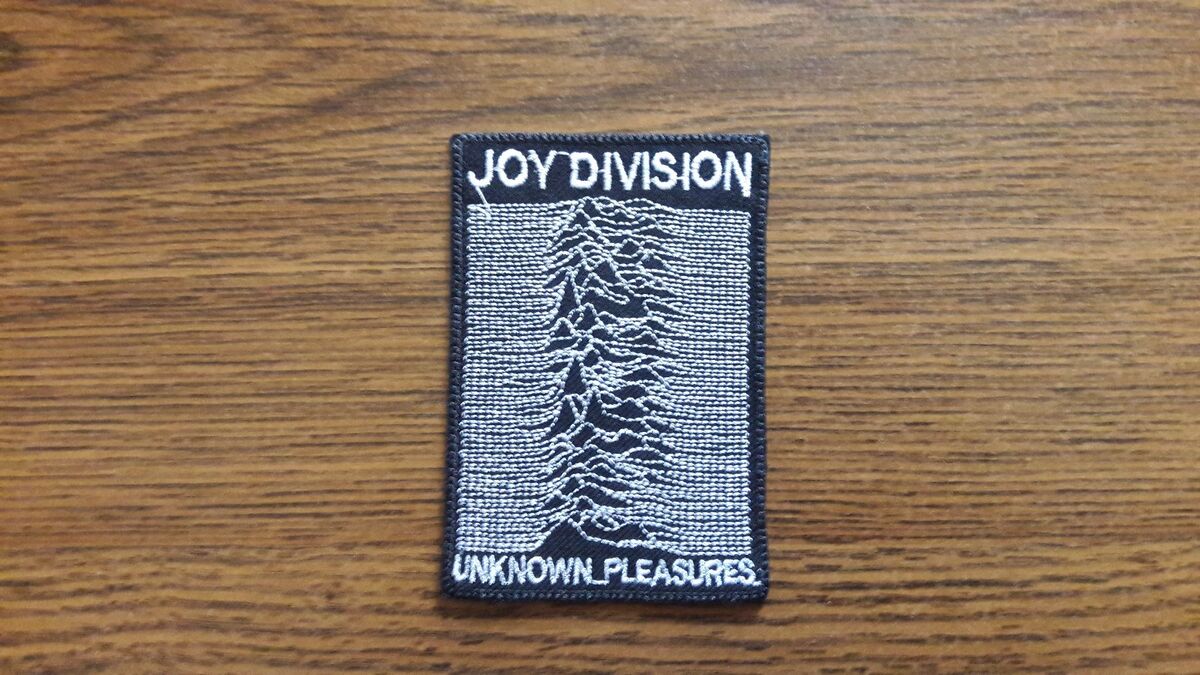 JOY DIVISION,UNKNOWN PLEASURES,IRON ON WHITE EMBROIDERED