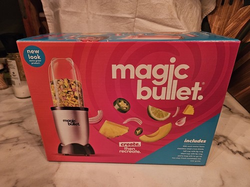 Brand New "Magic Bullet" Smoothie Maker!! .... Mix, Chop & Blend Fruit Drinks!! - Picture 2 of 9