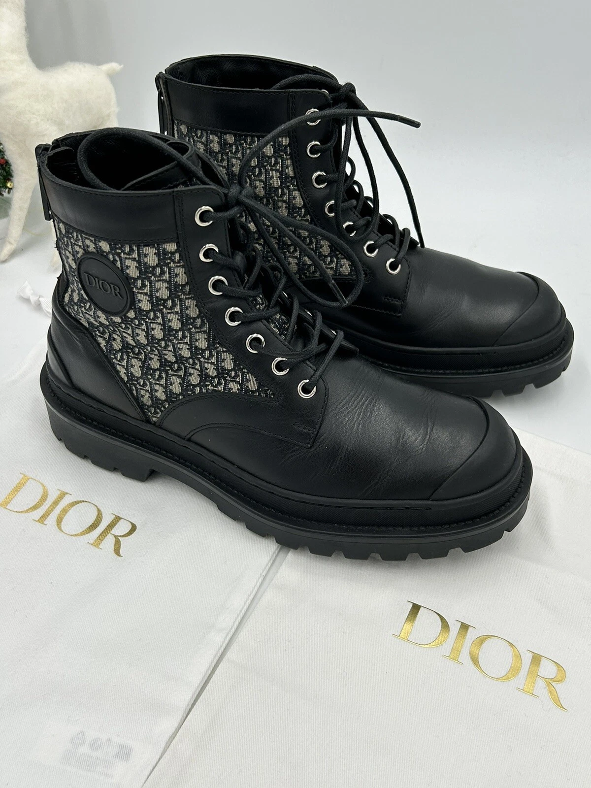 Bottines femme Dior Explorer pointure 39 fabriquées en Italie