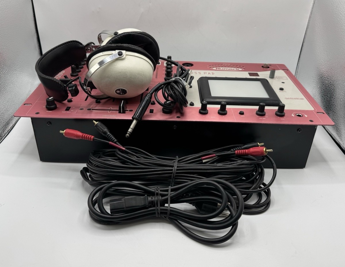 Numark EM-460 Preamp Mixer w/ Kaoss Pad + Pioneer SE-305