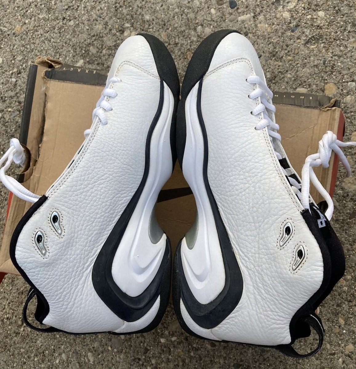 Nike Air Pippen 2 White/Black-Silver 830055-101 Vintage 1998 OG