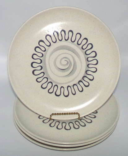 4 Vintage Metlox Poppytrail Aztec Atomic MCM Dinner Plates 10.25" USA