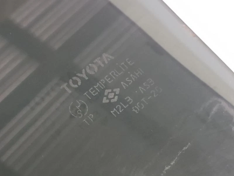 Cristal puerta trasera izquierda OEM 2001 2002 2003 2004 2005 2006 2007 Toyota Highlander Foto 4 de 4