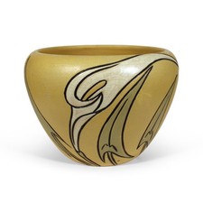 WELLER ETCHED MATTE JARDINIERE VASE ARTS CRAFTS POTTERY FRANK FERRELL CALLA LILY