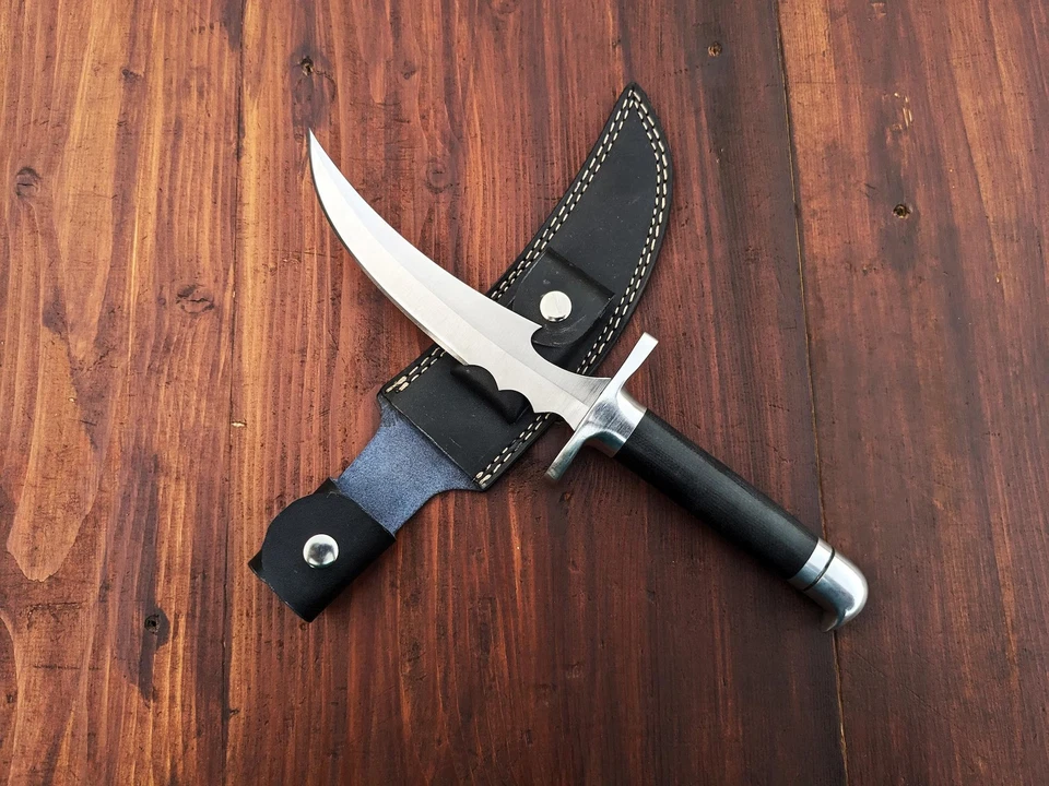 Red Hood Replica Knife - Carbon Steel Anime Cosplay Prop Knife - Batman Knife - Image 2 of 4