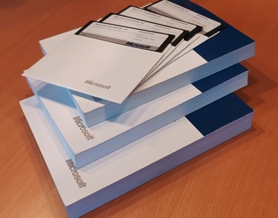 Microsoft QuickBASIC 4.0 Compiler auf 5,25  Disketten komplett mit Handbüchern