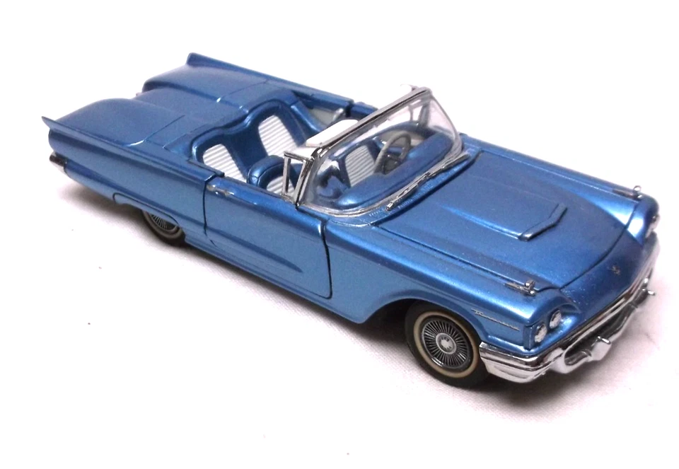 Franklin Mint 1958 Ford T-Bird Convertible 1:43 Scale Diecast - Image 2 of 4