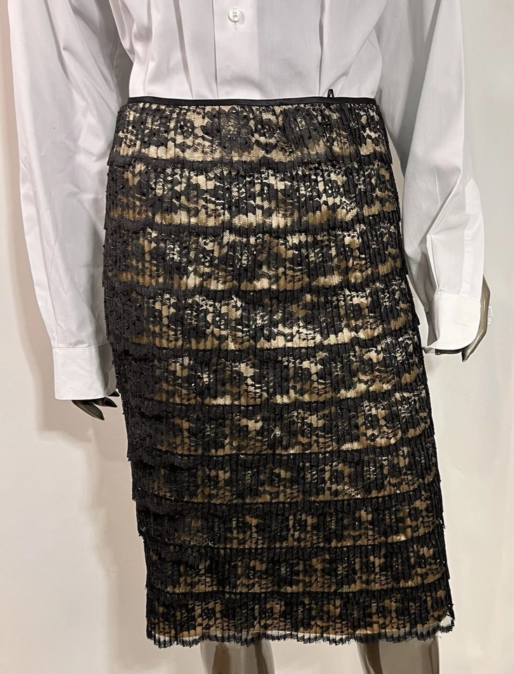 Falda lápiz de encaje Lillie Rubí para mujer talla 2 negra superposición de encaje transparente Foto 2 de 4