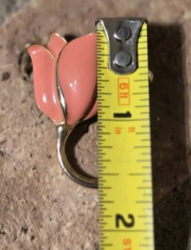 Brooch Pin Pink Tulip Flower Goldtone Metal Vintage May Flowers - Picture 7 of 7