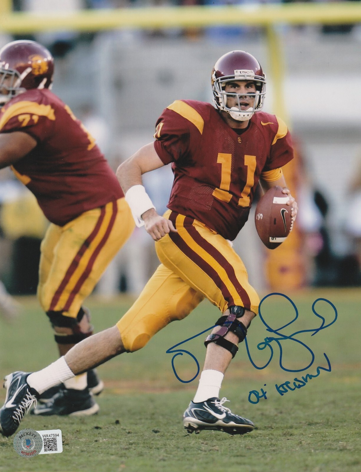 MATT LEINART USC TROJANS 2004 HEISMAN BECKETT AUTHENTICATED ACTION SIGNED 8x10 