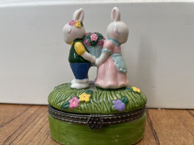 Vintage Bunny Husband and Wife Rabbit Ceramic 3.5'' Trinket Box- RARE
