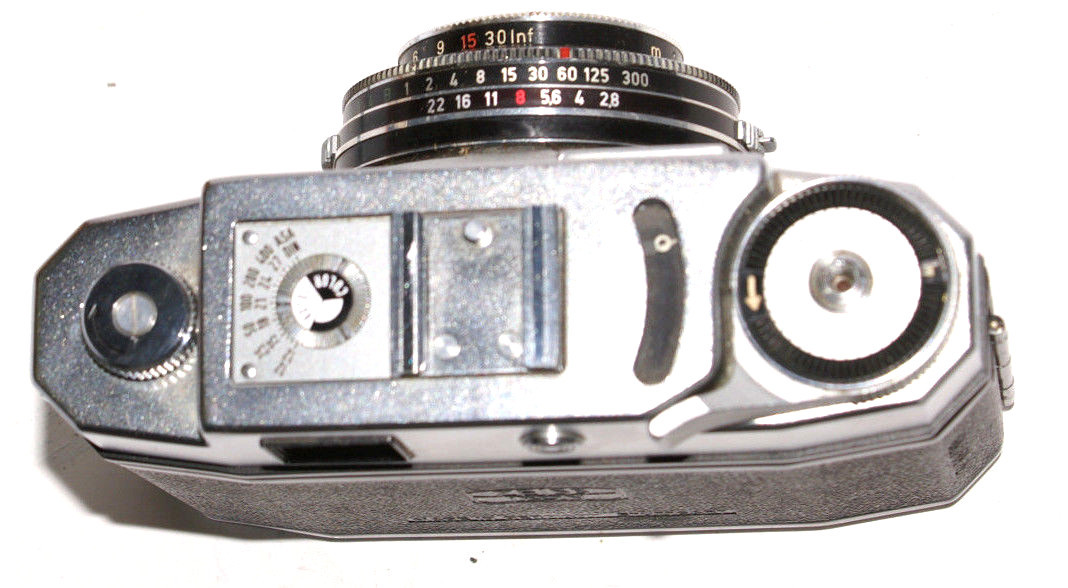 ツァイスイコン コンティナⅢ Pantar 45mm f2.8 Vintage Zeiss Ikon Contina Camera w/ Pantar 45mm F2.8 Lens