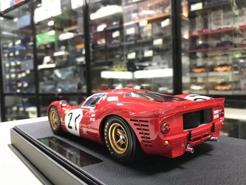1/18 Top Marques Ferrari 330 P4 Daytona #21 - Picture 9 of 9