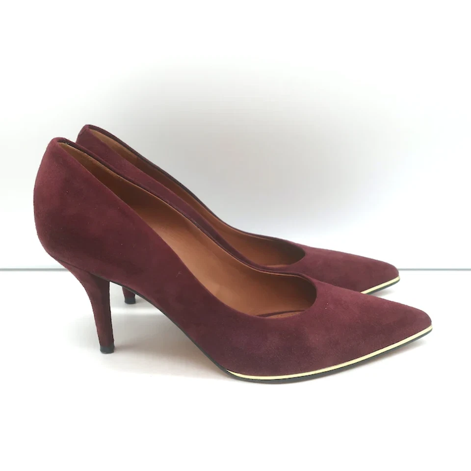 Salto Givenchy Pumps camurça borgonha tamanho 38,5 biqueira pontiaguda - Imagem 2 de 4