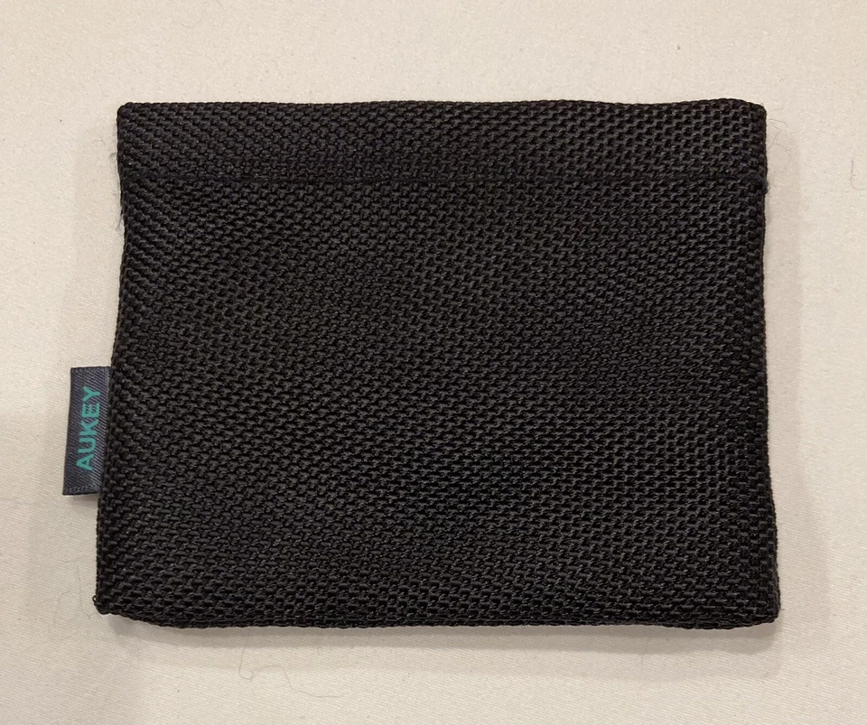 Aukey Earphones Storage Carry Case  - Imagem 2 de 4