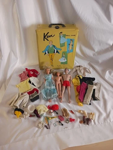 VTG Mattel Inc. 1961 Ken, Barbie & Skipper Dolls & Doll Case w/ Accessories