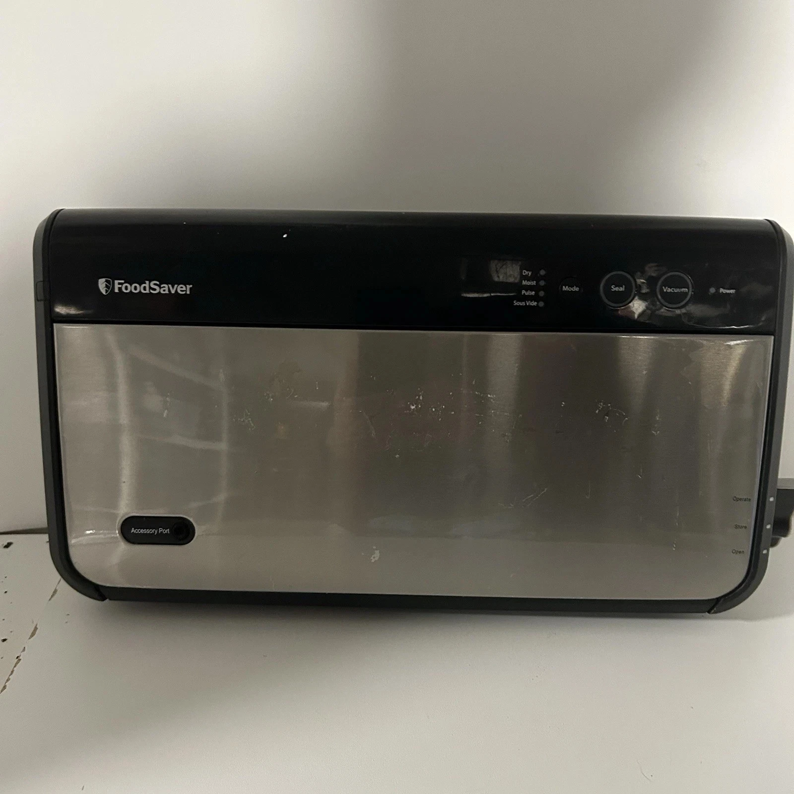FoodSaver Vacuum Sealer Food Preservation System -FM2900 S422
