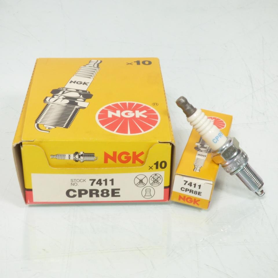 Bougie NGK contre les ratés de démarrage du Gilera 50 Runner DD