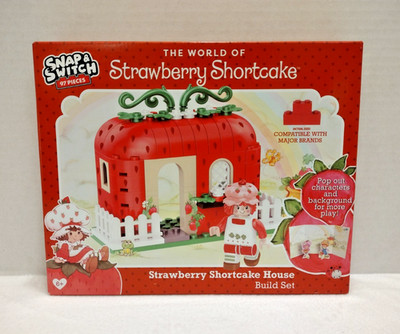 Strawberry Shortcake MINI FIGURE Construction Strawberry House set Lego Type