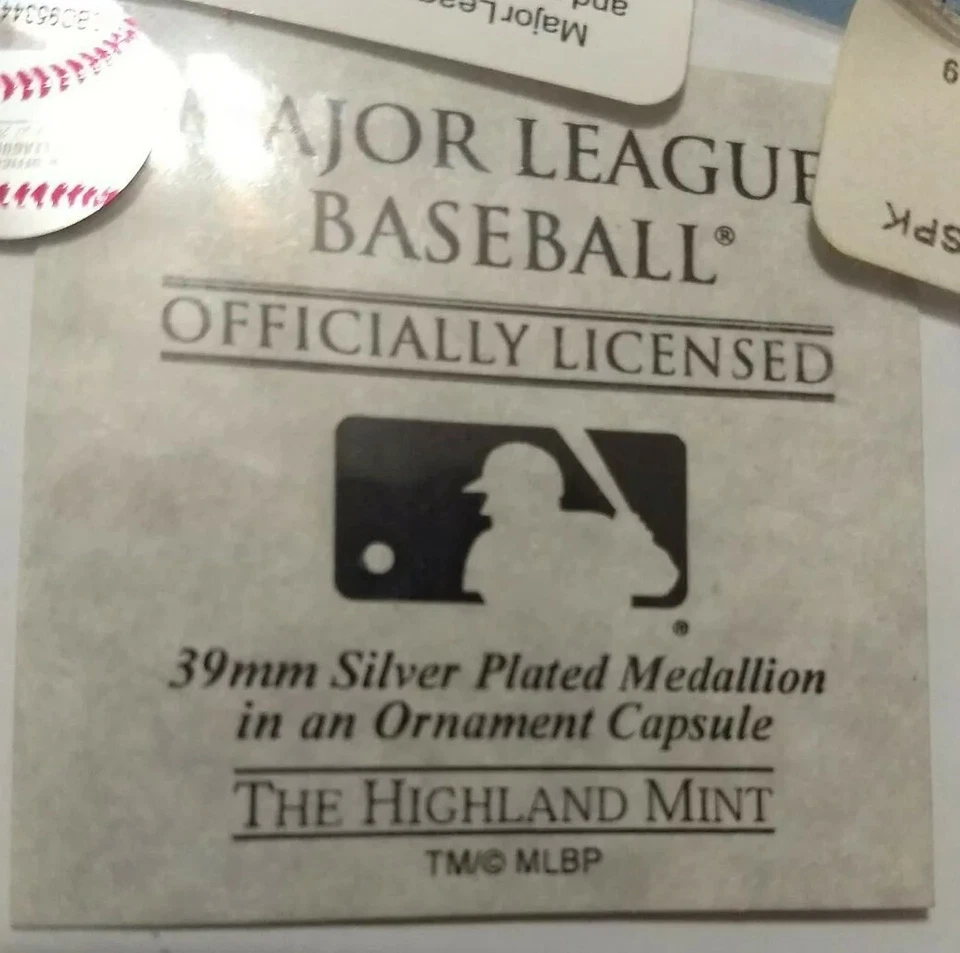 Adorno navideño chapado en plata de 39 mm de los Cardenales de San Luis MLB, Highland Mint, nuevo en caja Foto 4 de 4