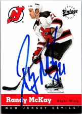 Randy McKay autographed hockey card (Devils) 2000 Upper Deck Vintage #220