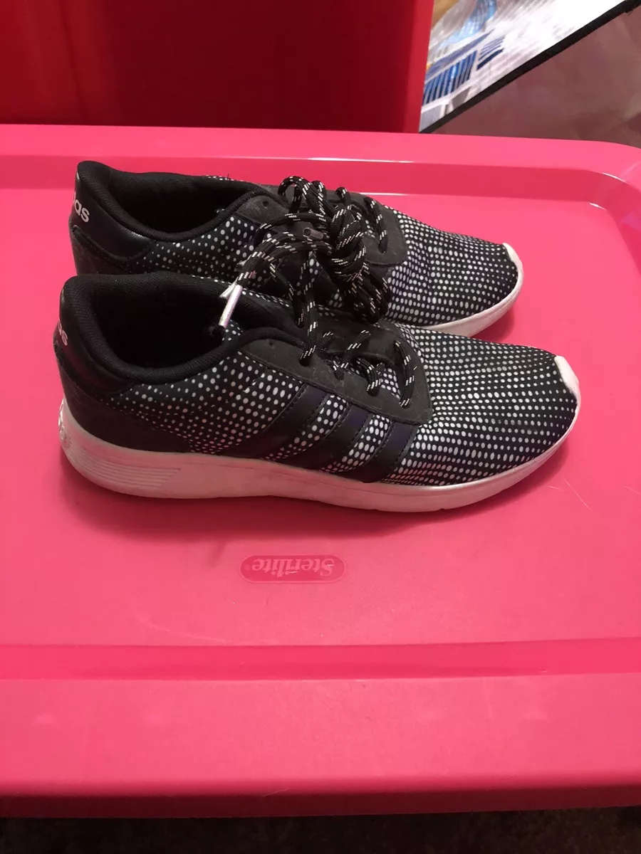 Men s Adidas Cloudfoam Black and White SMA 23M001 Athletic Shoes Size 7