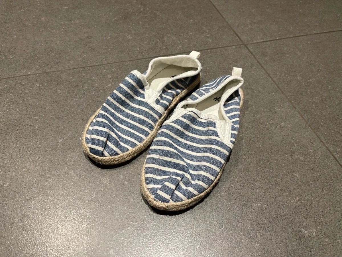 H&m store children shoes