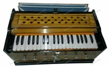 7 Stopper 3.25 Octave Double Bellows Concert Quality Baja 39 Key Harmonium