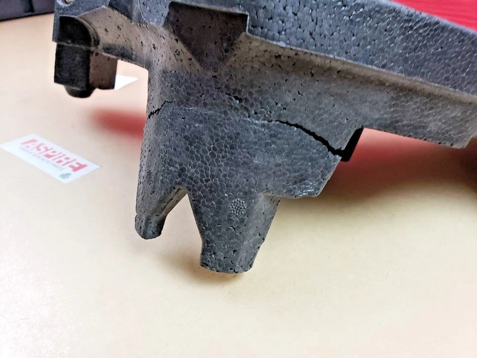 Kit de herramientas de repuesto de emergencia Audi Q7 2007-2015 OEM 4L0012113C Foto 4 de 4