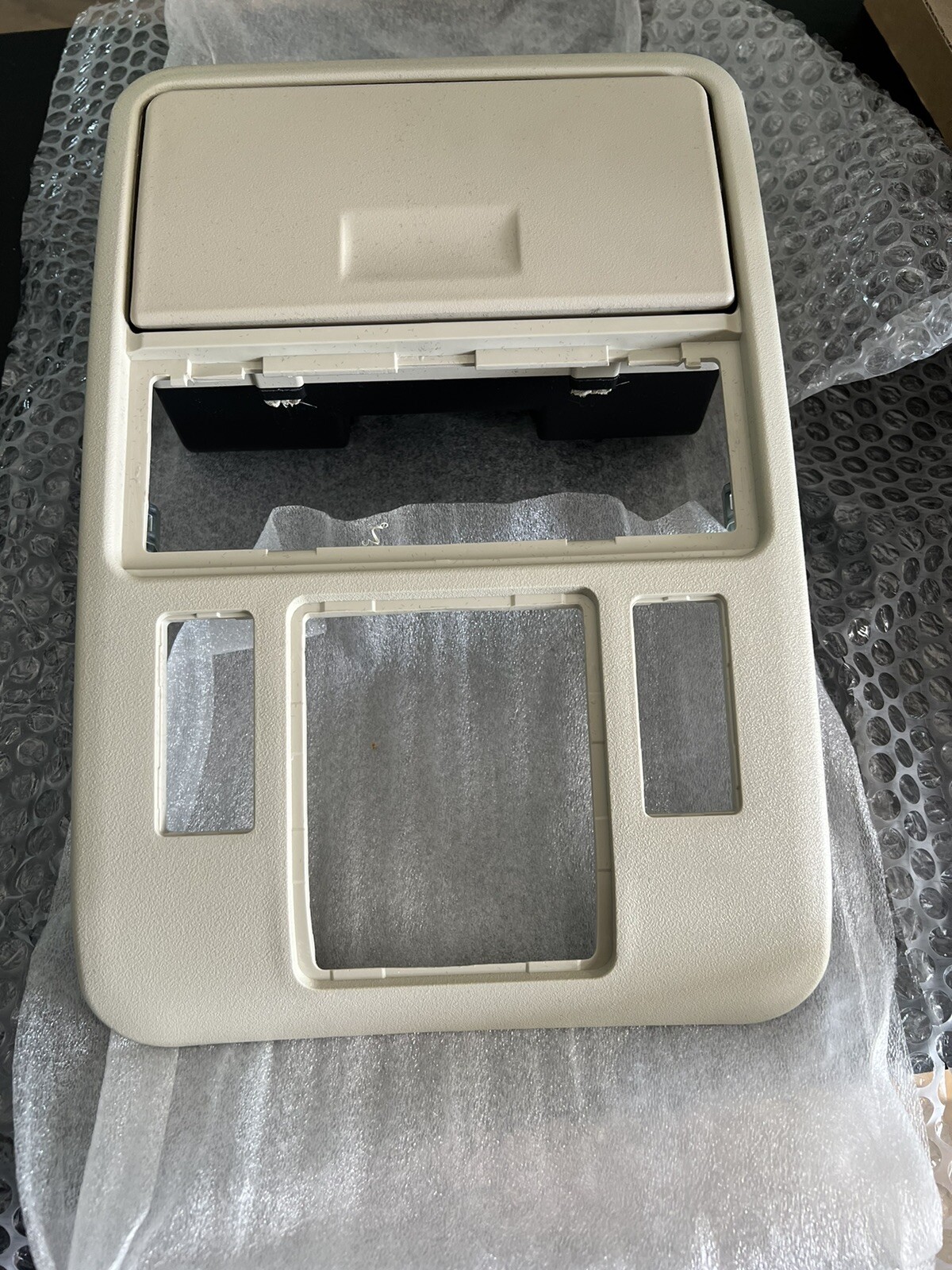 Picture 1 of 3