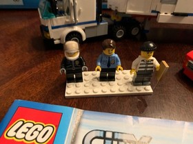 LEGO City Mobile Police Unit 7288 - USED