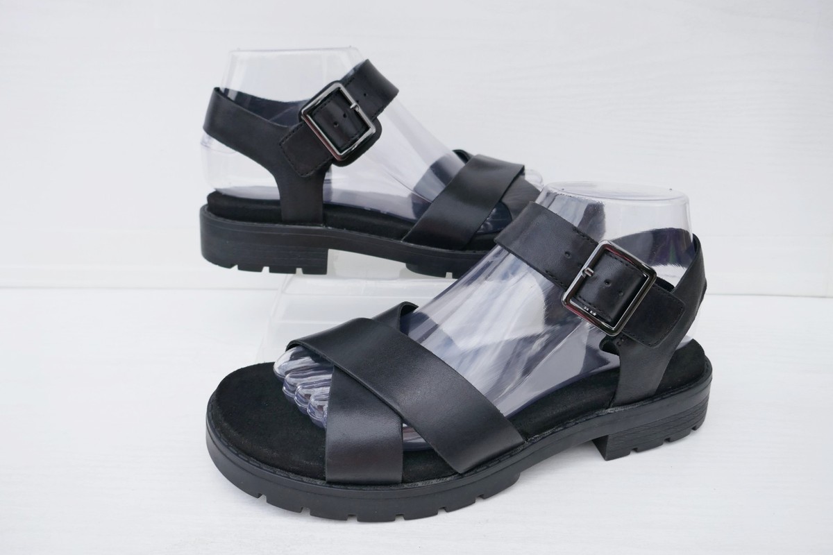 CLARKS ORINOCO CROSS BLACK LEATHER/LEATHER LINED ANKLE STRAP