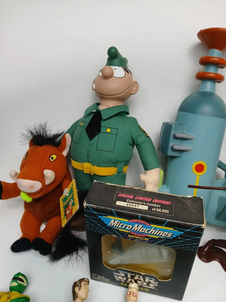 Lote de figuras de acción de juguete de colección años 80 90 Star Wars Muppets ALF Disney Troll Foto 2 de 4