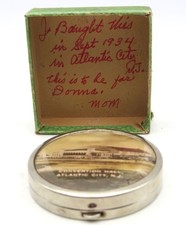 Vintage 1934 Atlantic City Convention Hall Powder Compact w Original Note