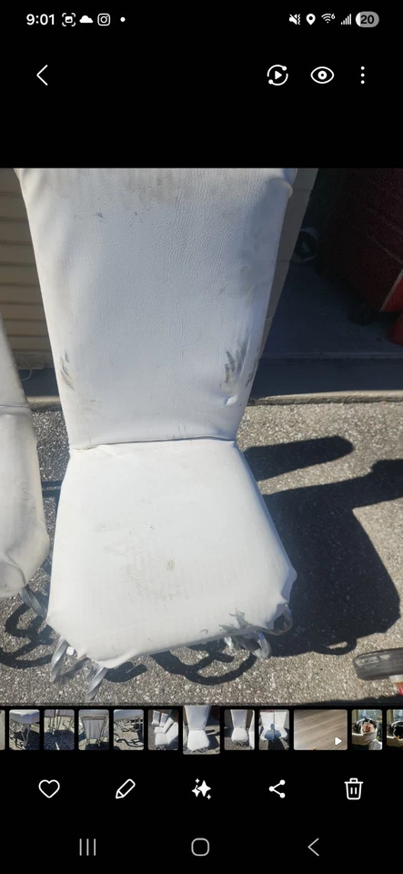 Seis sillas retro vintage a juego. Asientos acolchados/patas cromadas. Foto 4 de 4