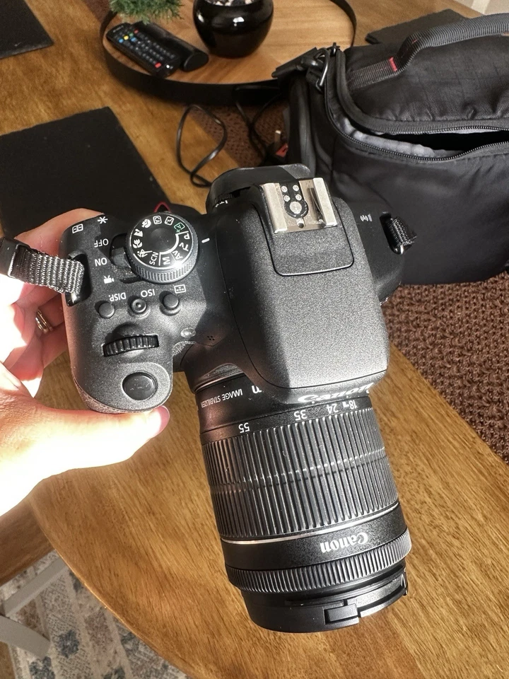 Canon EOS 750D 24.2MP Digital SLR 18-55mm + 50mm Lens Touchscreen NFC, photo 3 of 5