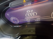 Compteur Audi Q2