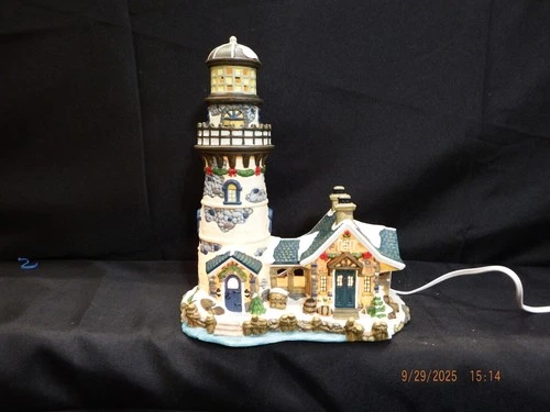 Vtg Lemax Carol Town Collection Lighthouse Christmas Village House-2003-C108