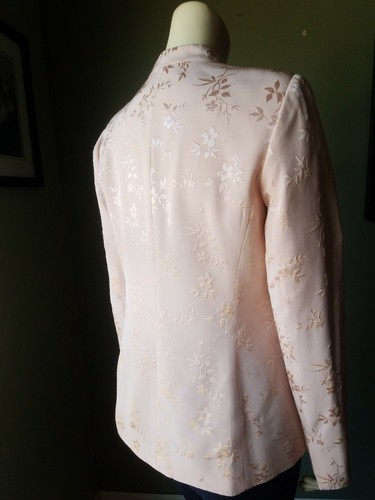 Calvin Klein Neiman Marcus Blush Embroidered Blazer New with tags Size 6 - Picture 4 of 8