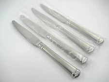 Towle CLASSIQUE FROSTED 4 Dinner Knives Frosted 18/8 Stainless Steel Flatware
