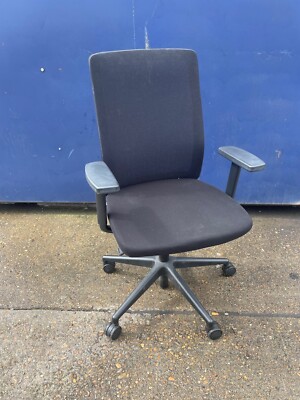 Bestuhl j1 chair 2025
